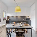 Апартаменты Charming View Белладжо
